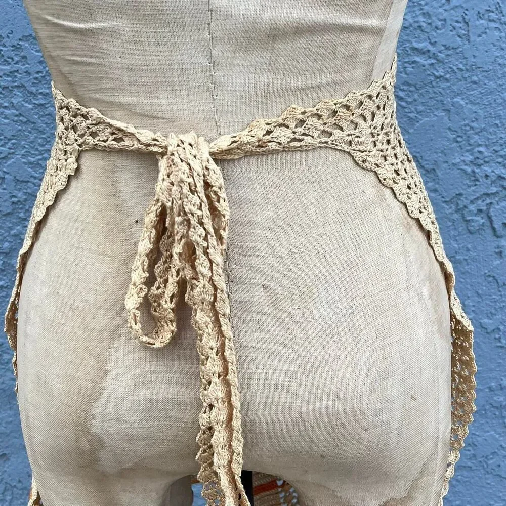 Vintage Crochet Apron in Beige and Orange Knit cottagecore - Picture 5 of 7